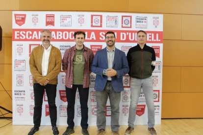 Los participantes en la presentación de la competición.