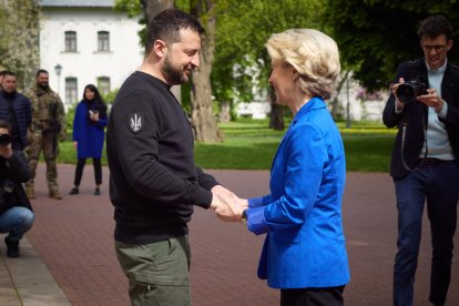 Ursula von de Leyen se reunió nuevamente con Volodímir Zelenski en Kyiv.