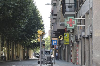 Algunos termómetros en Lleida ya marcaron ayer máximas muy altas, que hoy irán en aumento. 