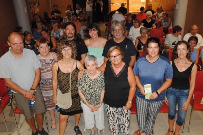 La nueva asociación de Sidamon, con la conferenciante, Anna Gómez.