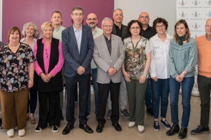 Jaume Puy, al centre, reelegit com a rector de la UdL.