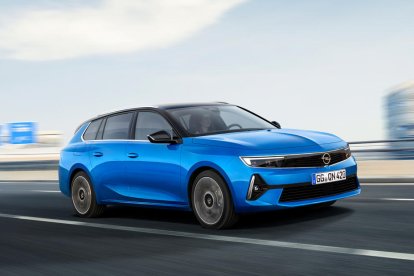 Estarà disponible amb motors gasolina i dièsel, de 110 i 130 CV, així com una versió híbrida endollable de 180 CV de potència màxima.