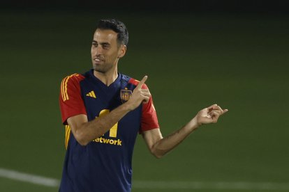 Sergio Busquets durant un entrenament amb la selecció espanyola.