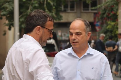 El secretario general de Junts, Jordi Turull, y el portavoz Josep Rius después de la ejecutiva del partido.