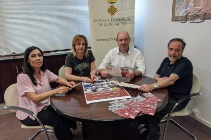 Presentació ahir del curs al consell comarcal de la Noguera.