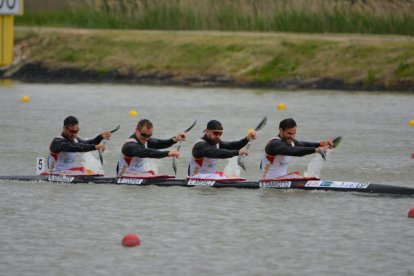 Los campeones del mundo de K4, durante la jornada de ayer.