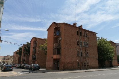 Los bloques Voravia, ubicados en el barrio de Balàfia.