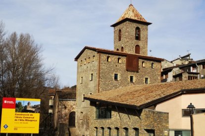 El Palau Abacial del Pont de Suert, on ja han acabat les obres per habilitar l’arxiu comarcal.