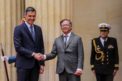 Pedro Sánchez i Gustavo Petro, ahir a la capital colombiana.