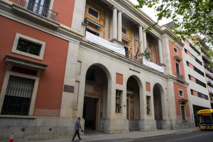 Uns 70 ajuntaments estan exempts de dotar-se d’un secretari i la Diputació sufraga el SAT.