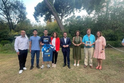 Distinció de la Generalitat - El CTT Borges, per la seua conquesta de la Copa del Rei, i el Club Patí Vila-sana, pel seu subcampionat d’Europa d’hoquei, van ser distingits ahir pel president de la Generalitat, Pere Aragonès, en un acte al Pa ...