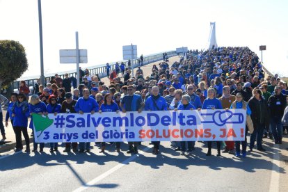 La marcha para exigir que lleguen sedimentos al delta de l’Ebre.