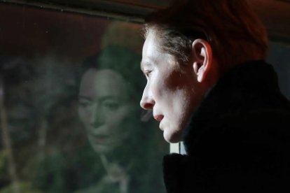 La britànica Tilda Swinton és la protagonista de ‘La hija eterna’.