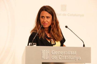 Plaja diu que no es va sentir censurada quan li van recol·locar l'escot a TV3 però que la decisió no va ser encertada