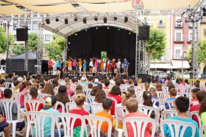 La Jornada Musical de Primària se celebró en la plaza Mercadal de la capital de la Noguera.