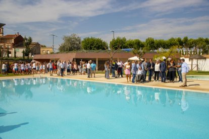 L’acte d’inauguració de les piscines de Torre-serona, totalment finalitzades.