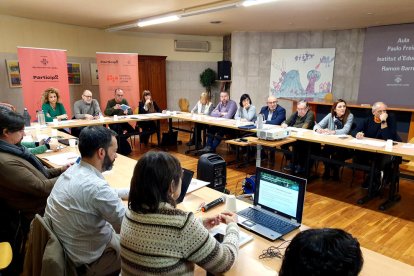 La reunión de la comisión permanente del Consell de Ciutat. 