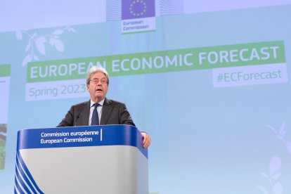 El comisario de Economía, Paolo Gentiloni, durante la presentación de las previsiones económicas de primavera elaboradas por la Comisión Europea.