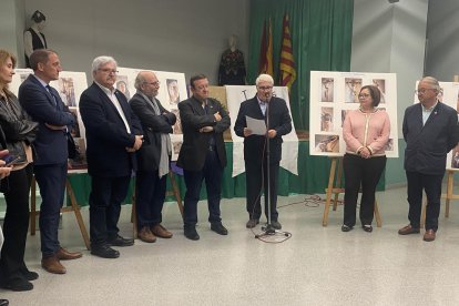 Inauguració de la mostra fotogràfica sobre la Setmana Santa, dilluns a la Casa d’Aragó de Lleida.