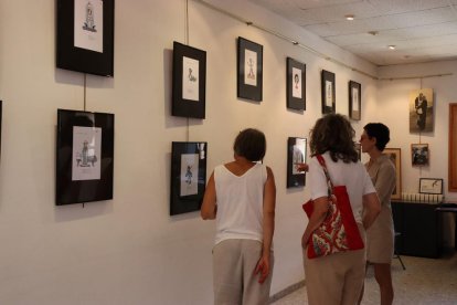 Visitants, a la mostra en record de Josep Maria Ballarín.