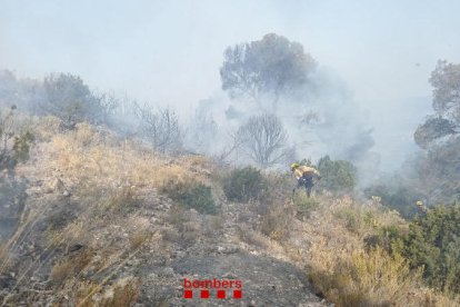 Es declara un nou incendi, aquesta vegada entre Bot i Horta de Sant Joan