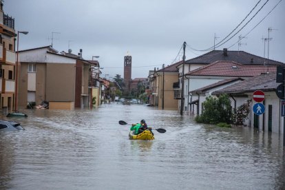 Enormes destrozos en inundaciones en Emilia Romaña