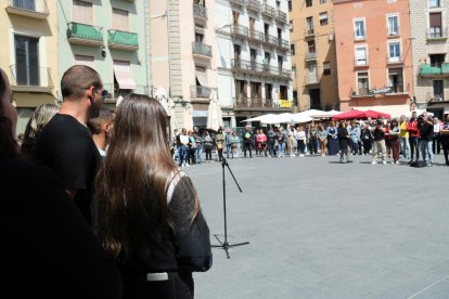 Prisión provisional sin fianza para el acusado de asesinar a su pareja embarazada en Manresa