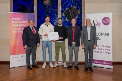 Alumni premió ayer un proyecto de la empresa Imperfectusbox.