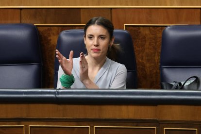 La ministra d'Igualtat, Irene Montero, durant la sessió plenària al Congrés dels Diputats aquest dijous.