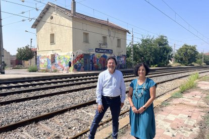 Gavín y Olivart, ayer en la estación de Almacelles. 