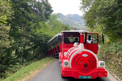 El tren salió de la vía durante el último viaje del día.