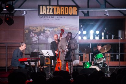 El saxofonista de Nueva Orleans Jesse Davis fue el protagonista del primer concierto. 