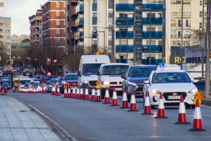 Cues per les obres al pont de Pardinyes de Lleida