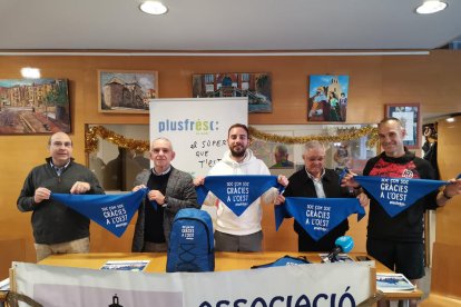 La Sant Silvestre de Lleida dará obsequios gentileza de Plusfresc.