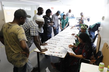 La votació de les eleccions de Mali al centre de l’Ereta.