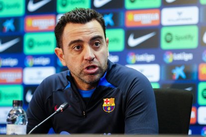 Xavi, durant la compareixença ahir davant dels mitjans.