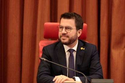 El president de la Generalitat, Pere Aragonès, abans del debat de política general al Parlament.