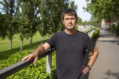 Ruben Cobo se estrena como alcaldable de la CUP en la ciudad de Lleida.