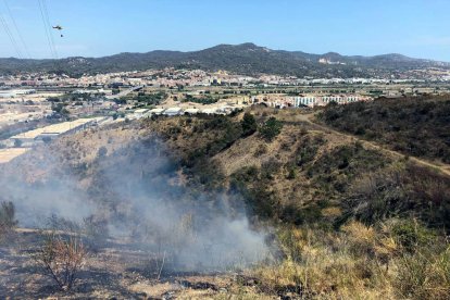 El incendio forestal de Cervelló ha quemado 2,3 hectáreas, según el primer balance de Agentes Rurales