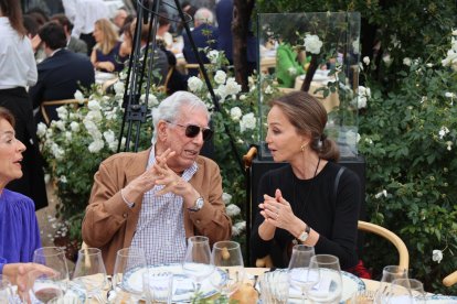 Vargas Llosa e Isabel Preysler, juntos el pasado mes de octubre. 