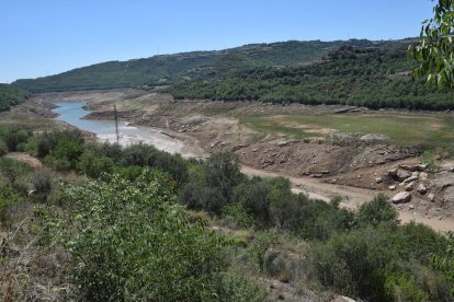 Cua de l’embassament de Rialb a mitjans d’agost de l’any passat.