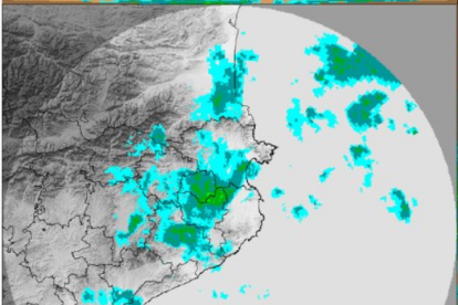 El radar del Meteocat mostra com les precipitacions es van desplaçant de l'est a l'oest.