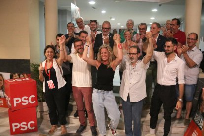 Celebració a la seu del PSC a Lleida després de conèixer els resultats.