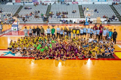 El Projecte Escoles del CBF Lleida baja el telón con un centenar de jugadores