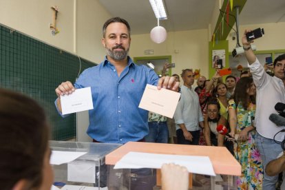 Caiguda de VOX: Aconsegueix 33 escons arreu de l'Estat, 19 menys que el 2019, i només puja a Catalunya i Euskadi