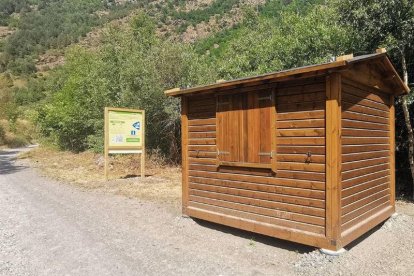 Una de las casetas de control de acceso del parque natural. 