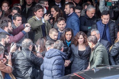 Tensió contra Ayuso a la Complutense