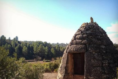 Una construcció en pedra seca al municipi de Torrebesses.