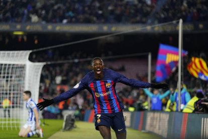 Dembélé celebra el gol con el que el Barça pasó a las semifinales.