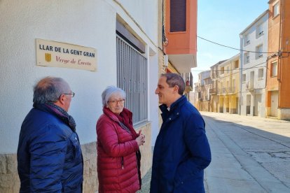 Crespín durante su visita a Llardecans.